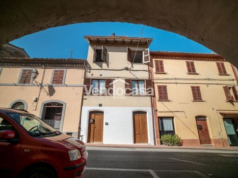 CASA IN VENDITA NELLE MARCHE.